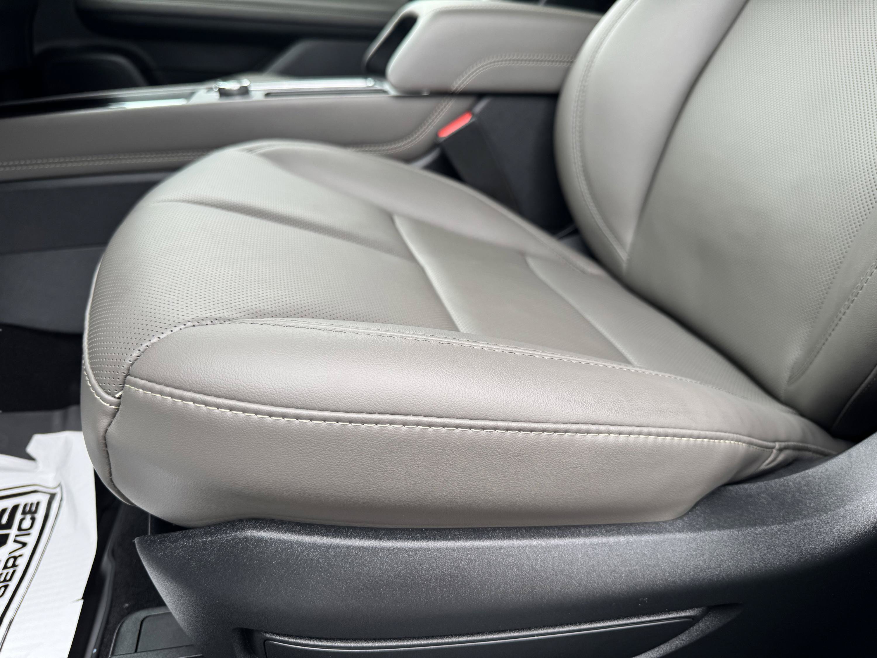 New 2026 Lincoln Corsair Premiere AWD/4WD image 15