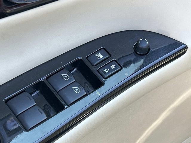 Used 2014 INFINITI QX50 Journey w/ Premium Package image 18