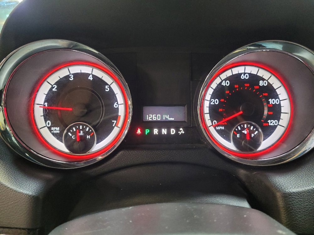 Used 2017 Dodge Grand Caravan SXT FWD image 23