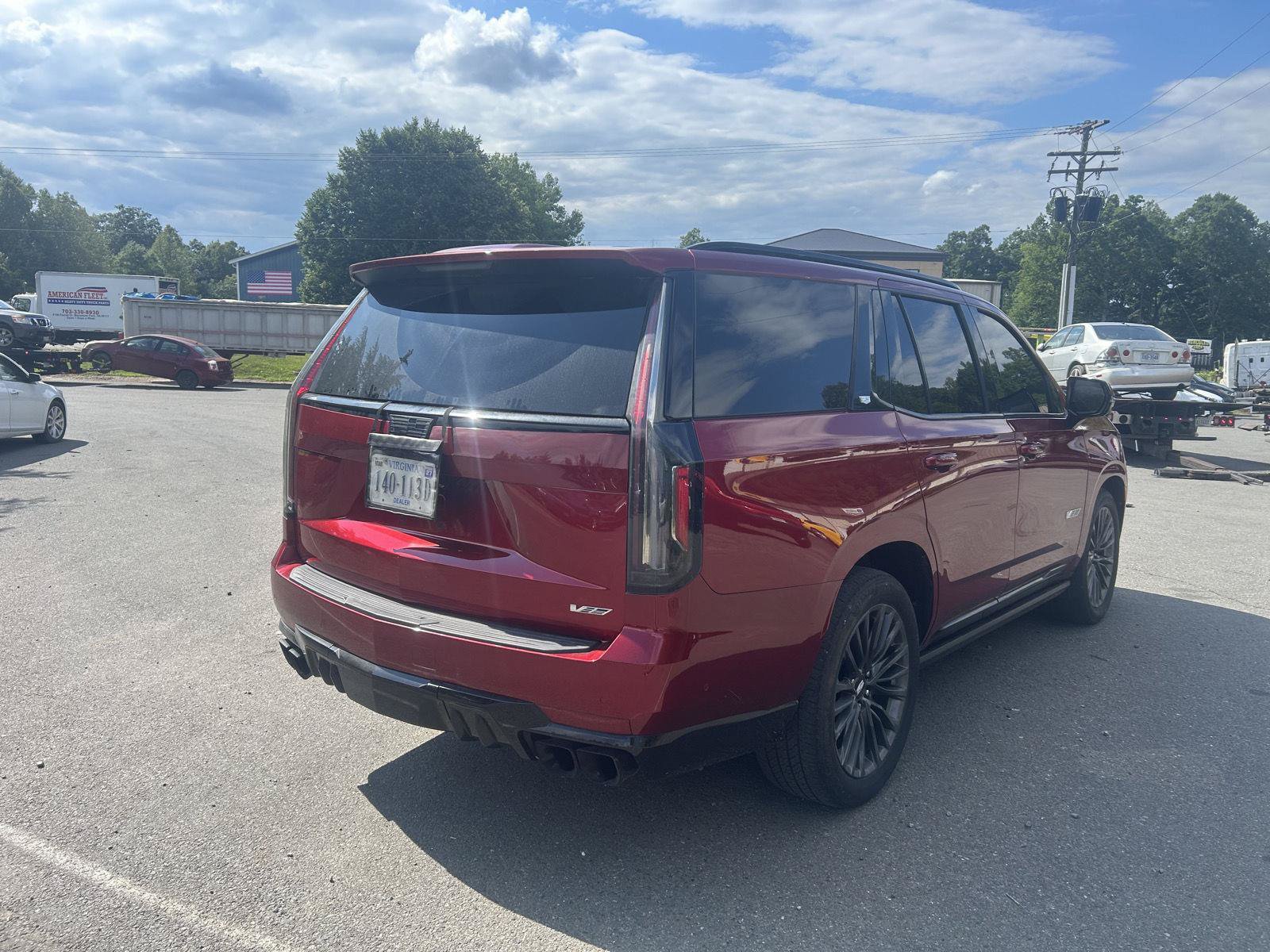 Used 2023 Cadillac Escalade V AWD/4WD image 3