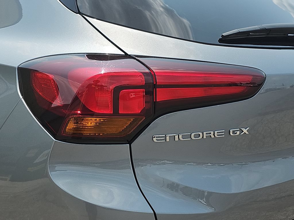 Certified 2024 Buick Encore GX Preferred w/ Comfort Package FWD image 39