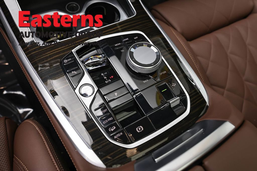 Used 2023 BMW X7 xDrive40i w/ Executive Package image 13