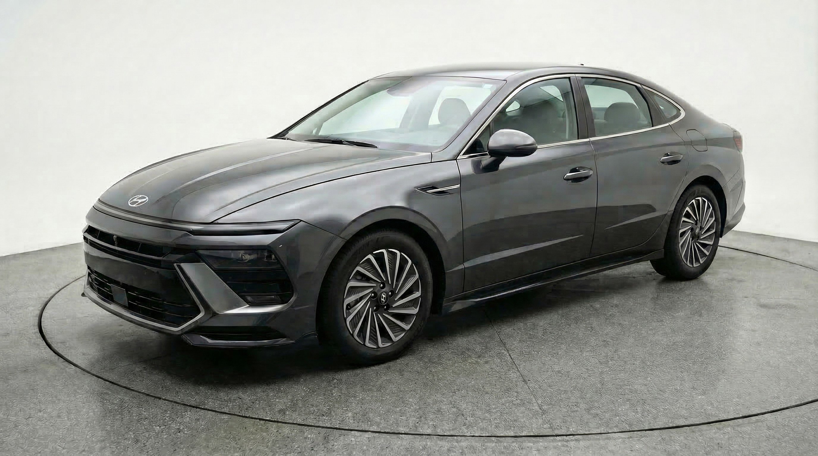Used 2025 Hyundai Sonata SEL image 3