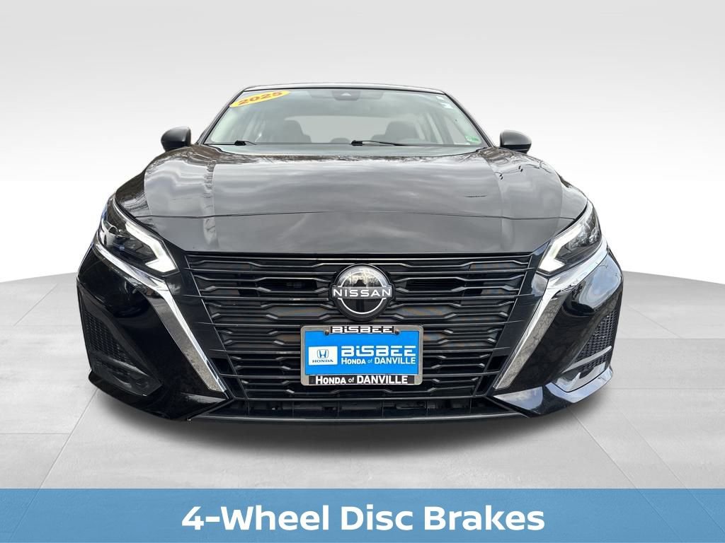 Used 2025 Nissan Altima 2.5 SV image 22