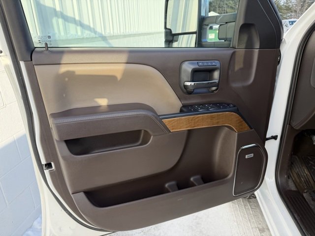 Used 2018 Chevrolet Silverado 1500 LTZ w/ Max Trailering Package image 26