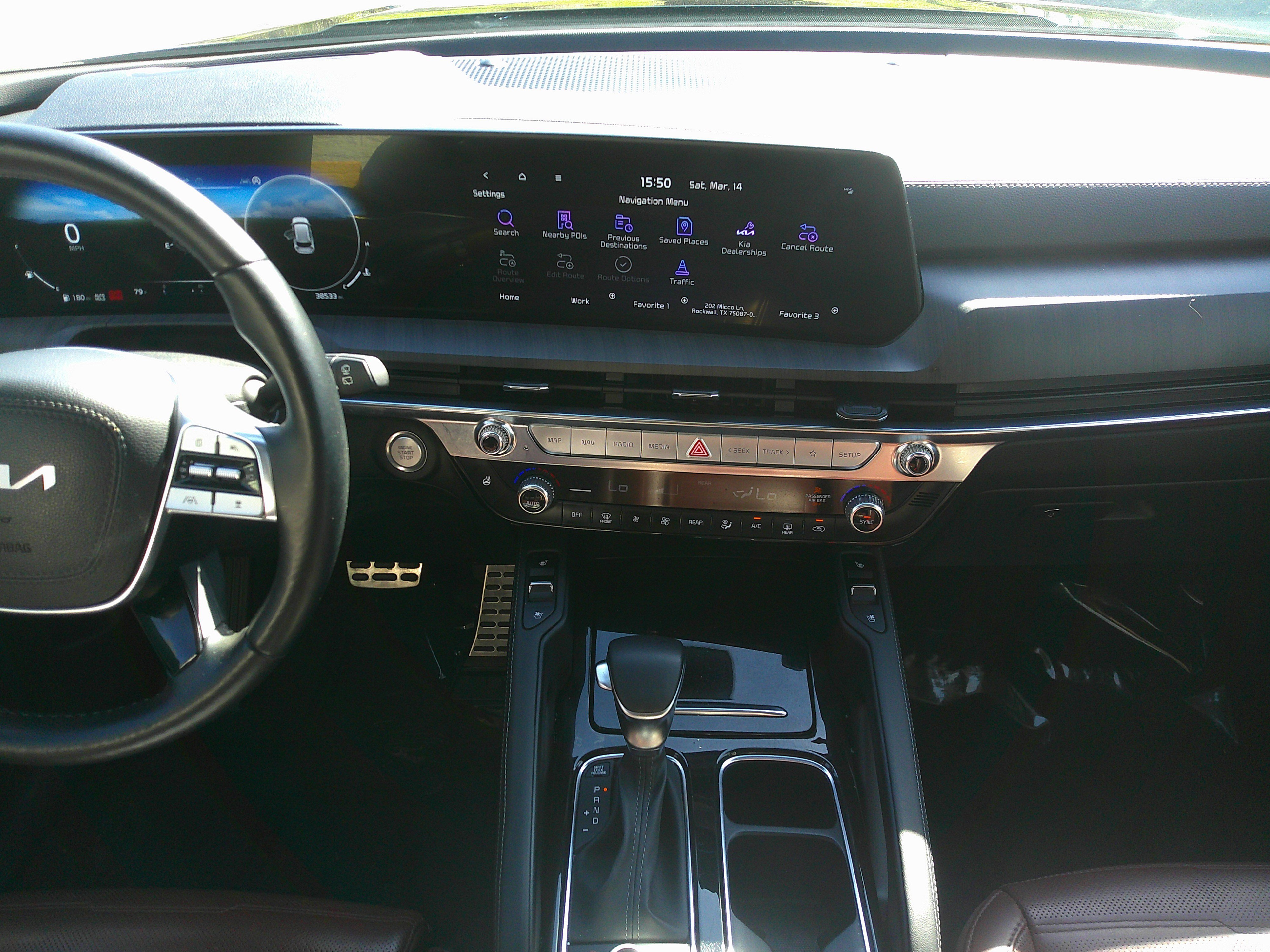 Used 2024 Kia Telluride SX Prestige w/ Towing Package image 31