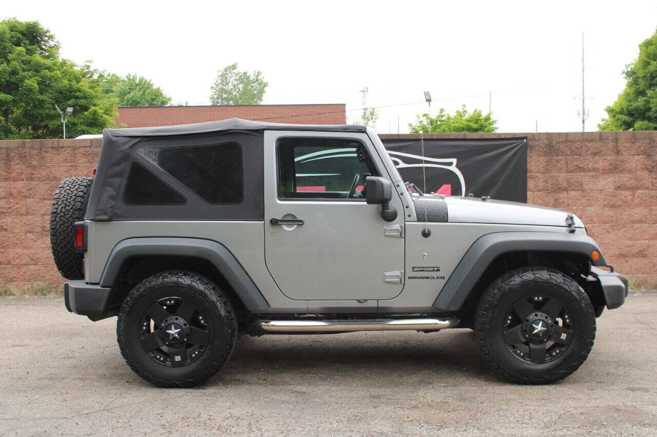 Used 2014 Jeep Wrangler Sport image 5