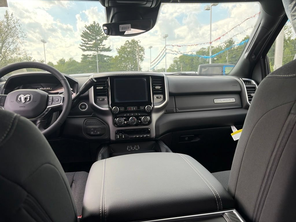 New 2027 RAM 2500 Big Horn AWD/4WD image 18