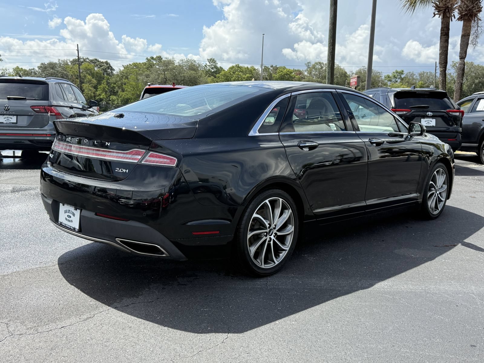 Used 2019 Lincoln MKZ Reserve w/ Reserve Plus Package FWD image 5