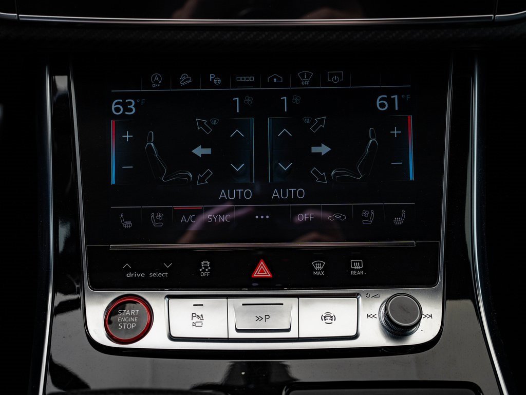 Certified 2024 Audi RS Q8 image 40