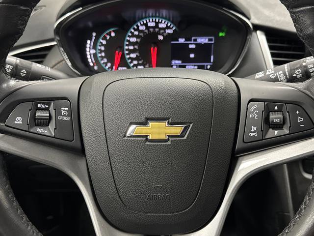 Used 2019 Chevrolet Trax LT w/ LT Convenience Package AWD/4WD image 13