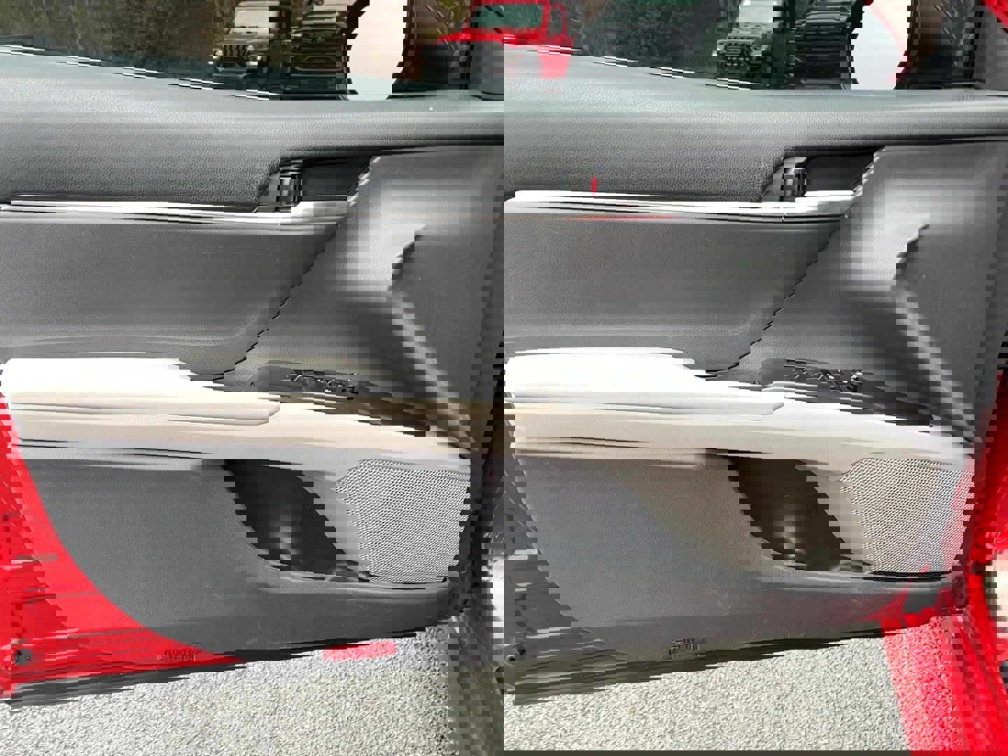 Used 2023 Toyota Camry LE image 12