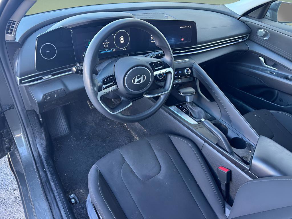 Certified 2024 Hyundai Elantra SEL image 20