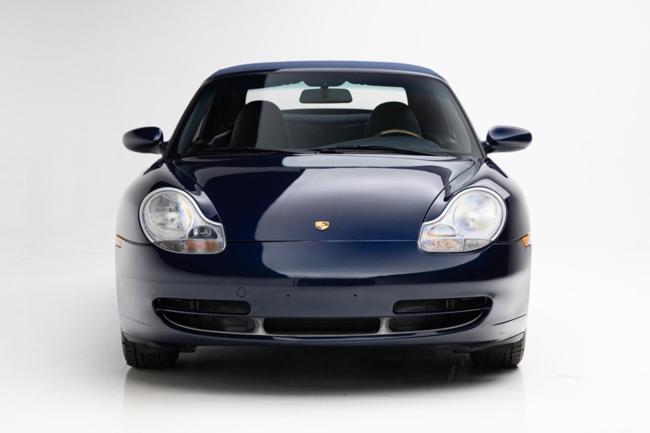 Used 2000 Porsche 911 Cabriolet image 21