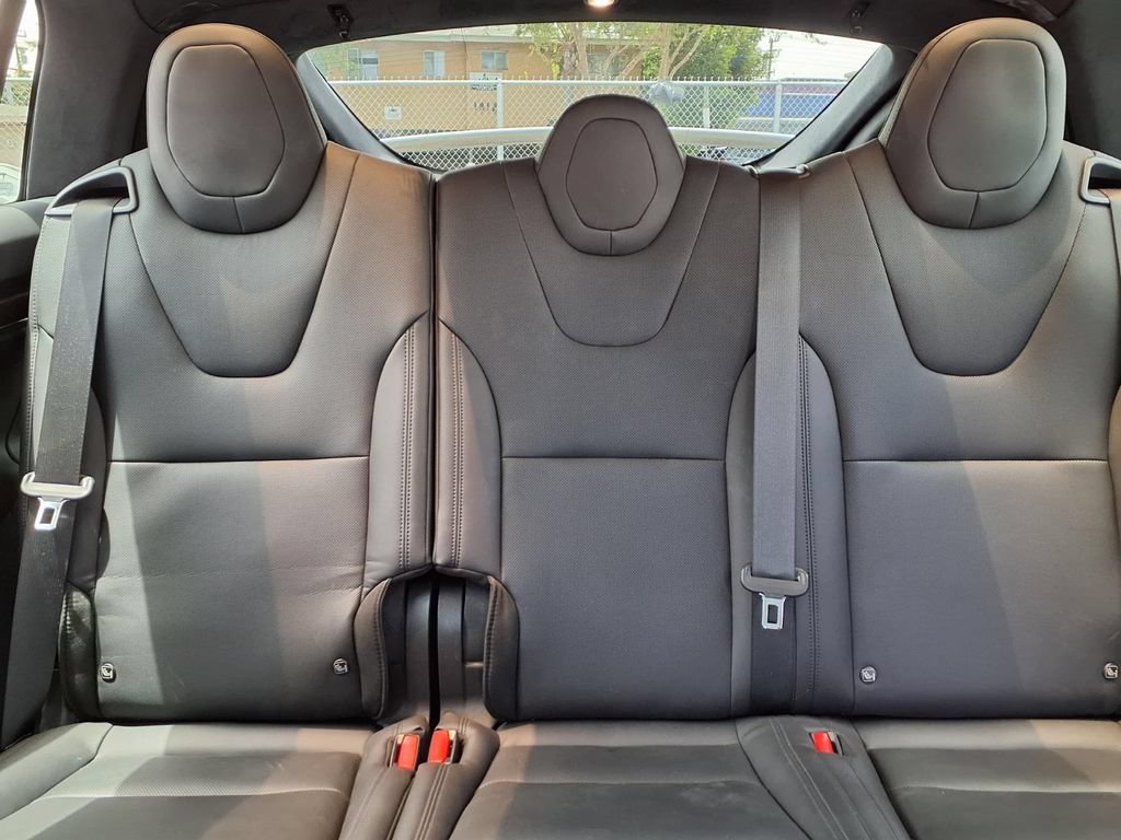 Used 2024 Tesla Model X AWD/4WD image 9