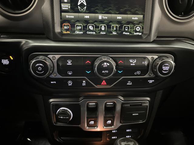 Used 2021 Jeep Wrangler Sport AWD/4WD image 17