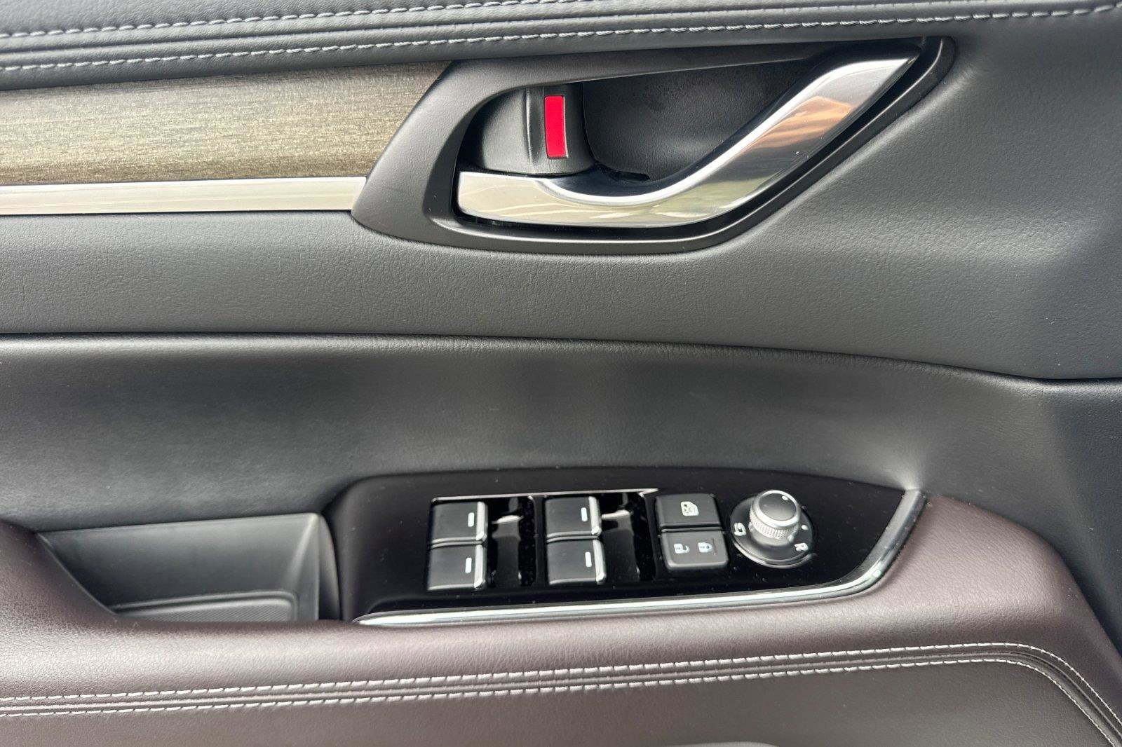 Certified 2025 MAZDA CX-5 Signature image 13