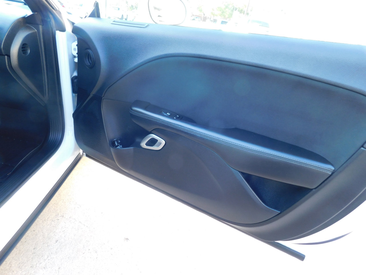 Used 2018 Dodge Challenger R/T image 10