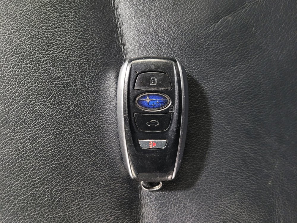 Used 2016 Subaru Crosstrek 2.0i Limited AWD/4WD image 32