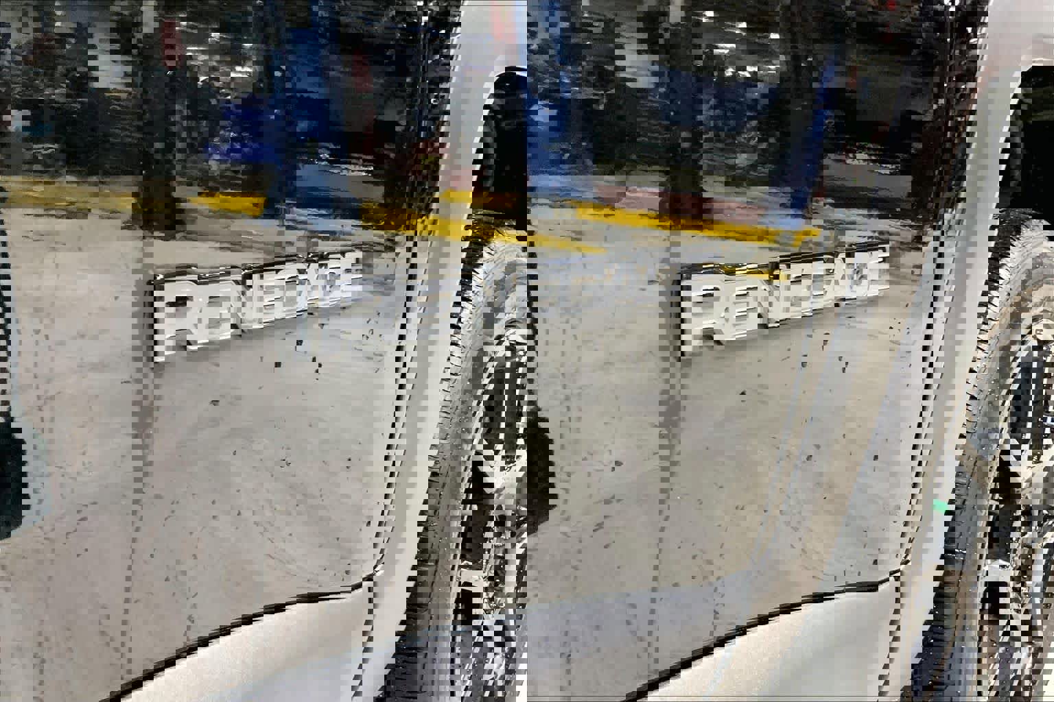 Used 2020 Jeep Renegade Altitude image 11