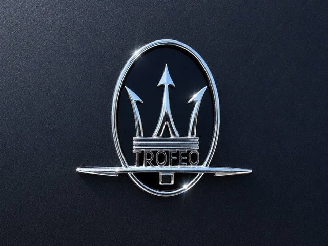 Used 2019 Maserati Levante Trofeo AWD/4WD image 10
