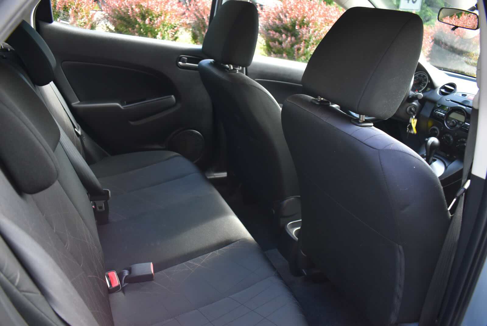 Used 2013 MAZDA MAZDA2 Sport FWD image 40