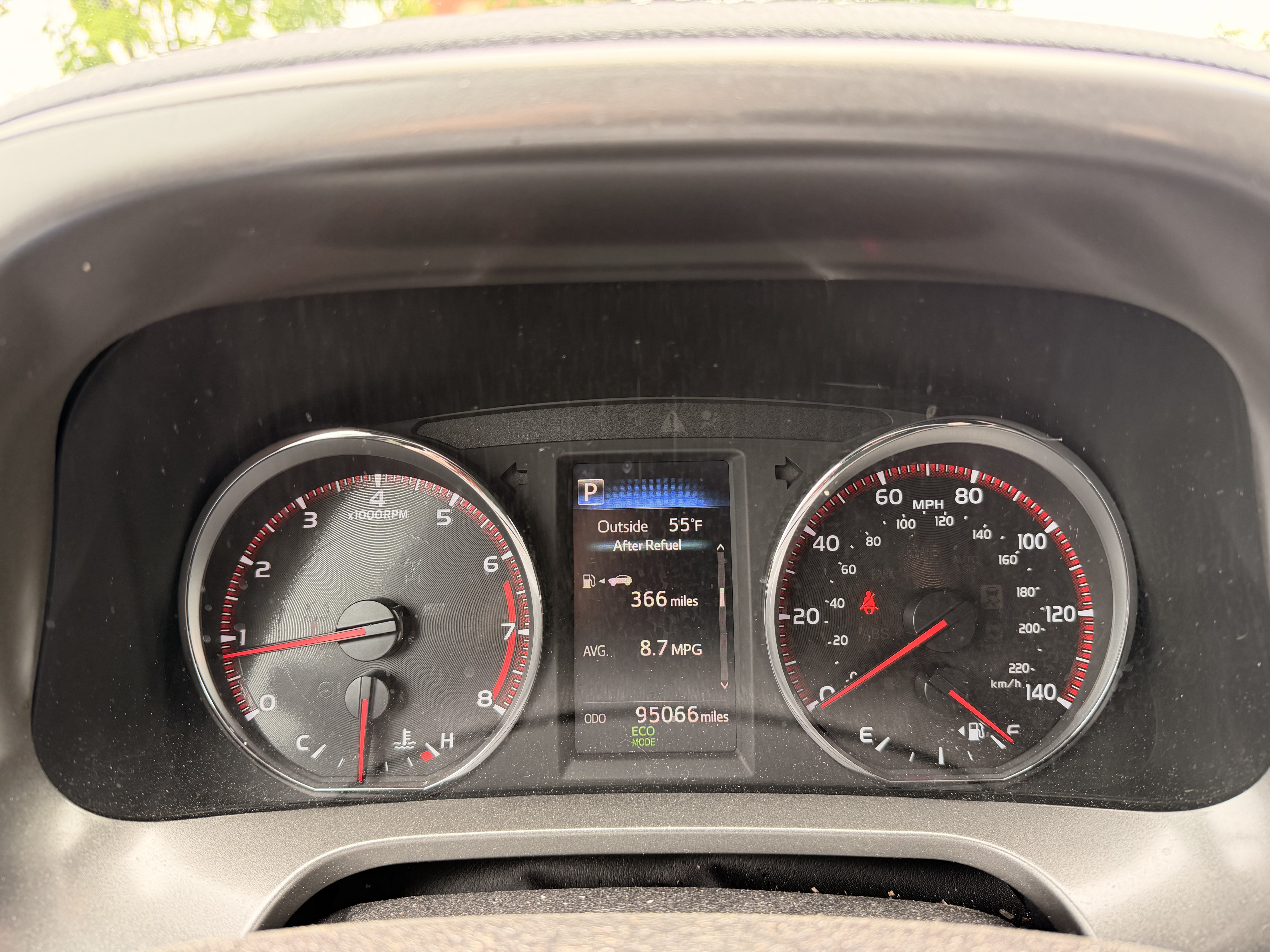 Used 2018 Toyota RAV4 SE w/ Protection Package AWD/4WD image 18