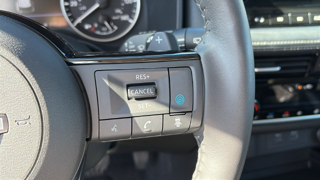 Certified 2023 Nissan Rogue SL w/ SL Premium Package AWD/4WD image 15