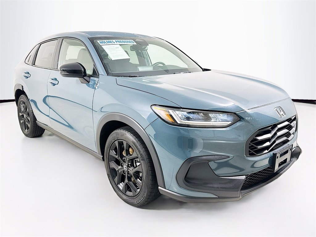 Used 2025 Honda HR-V Sport image 1
