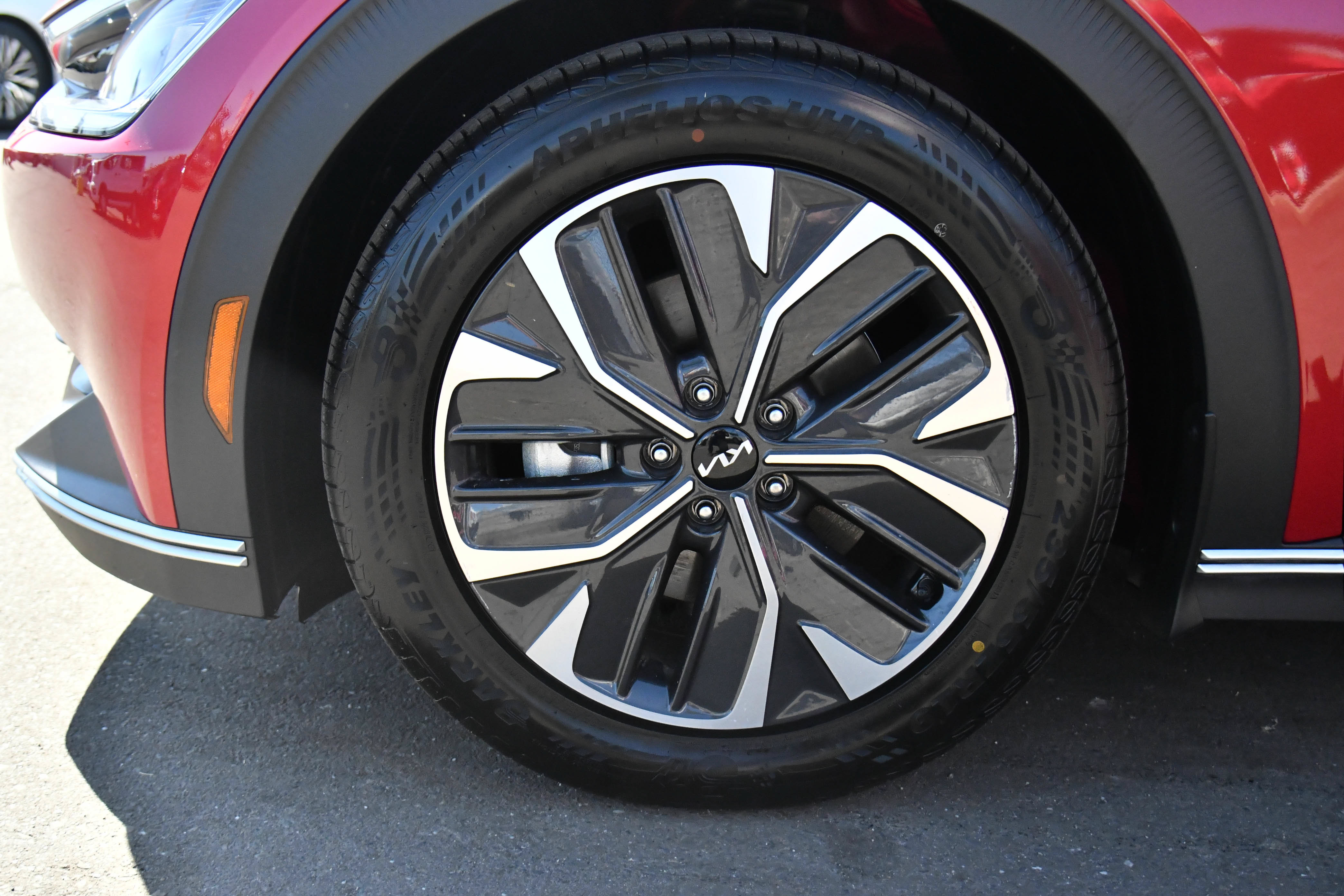 Used 2024 Kia EV6 Light AWD/4WD image 12