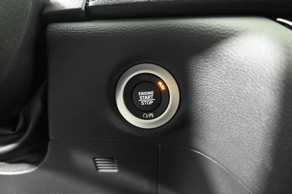 New 2026 Chrysler Pacifica Select image 32