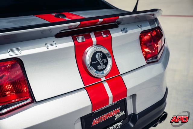 Used 2012 Ford Mustang Shelby GT500 w/ SVT Performance Pkg RWD image 29