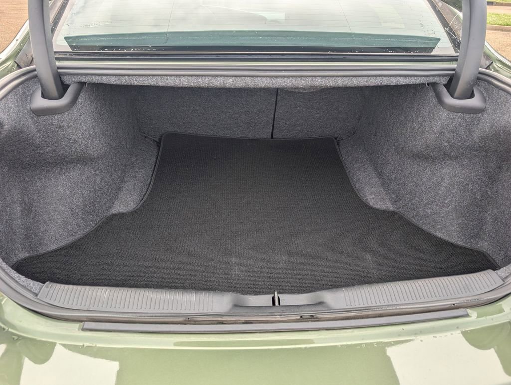 Used 2023 Dodge Charger R/T w/ Plus Group image 31