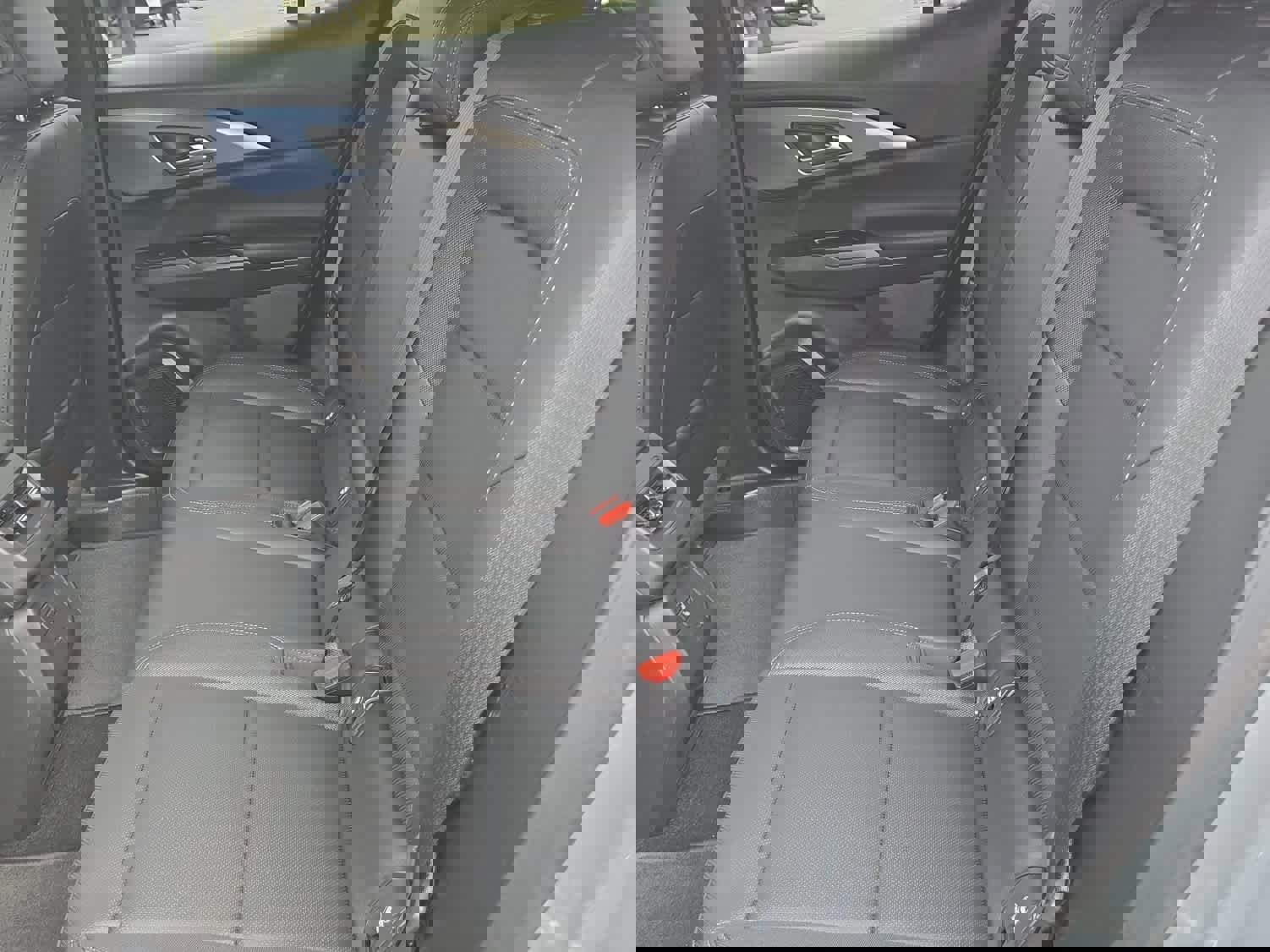 New 2026 Chevrolet Equinox EV LT image 34