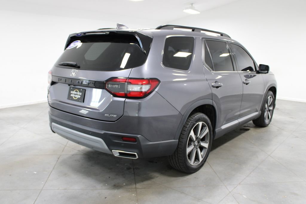 Used 2023 Honda Pilot Elite image 8