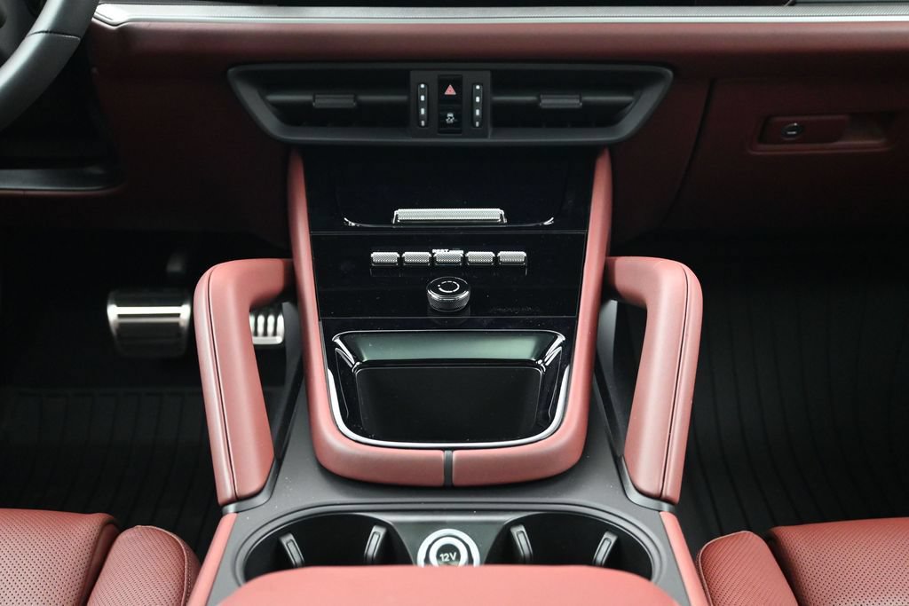New 2026 Porsche Cayenne S AWD/4WD image 10