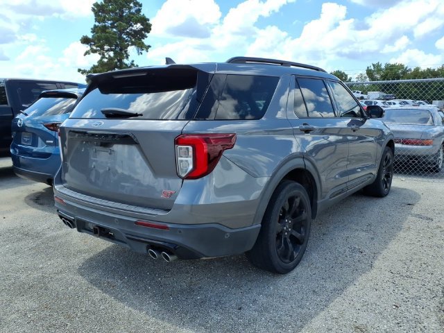Used 2022 Ford Explorer ST w/ Equipment Group 401A AWD/4WD image 2