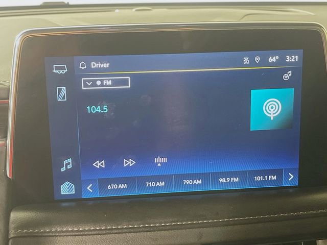 Used 2022 Chevrolet Suburban LT AWD/4WD image 15