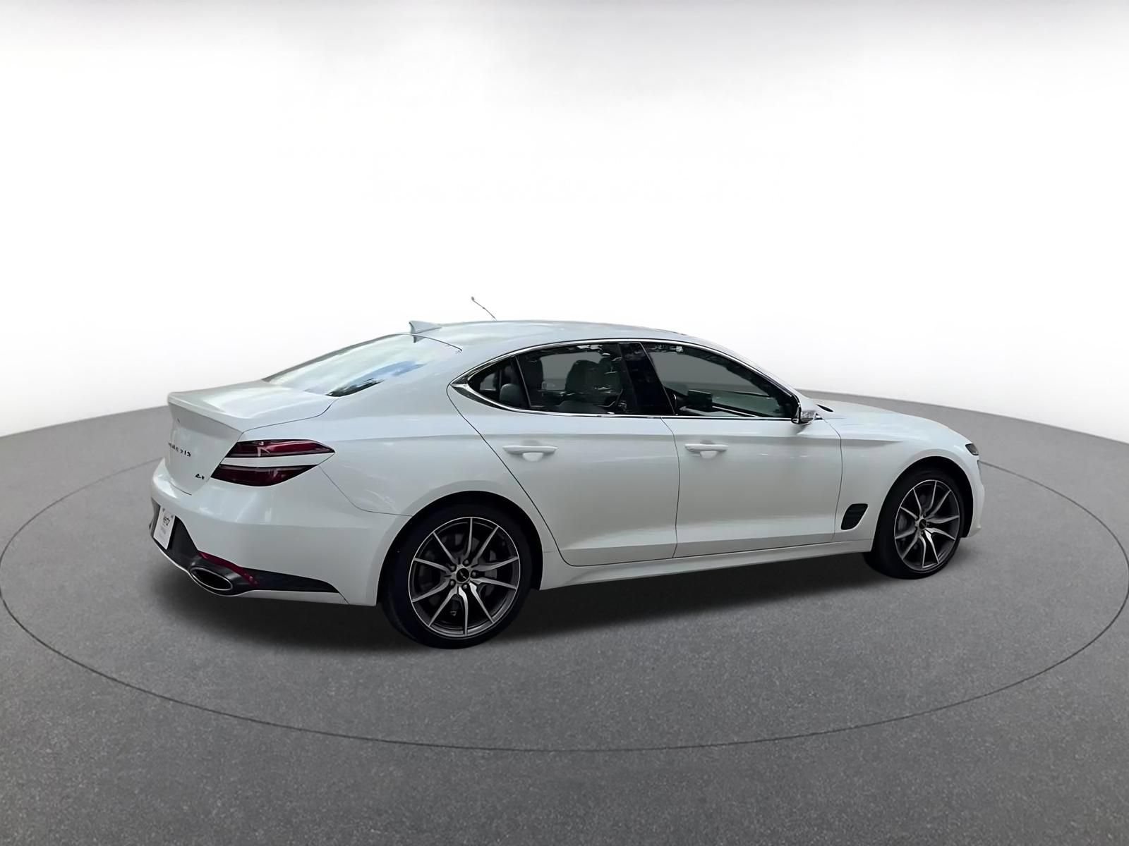 Used 2025 Genesis G70 2.5T AWD/4WD image 15