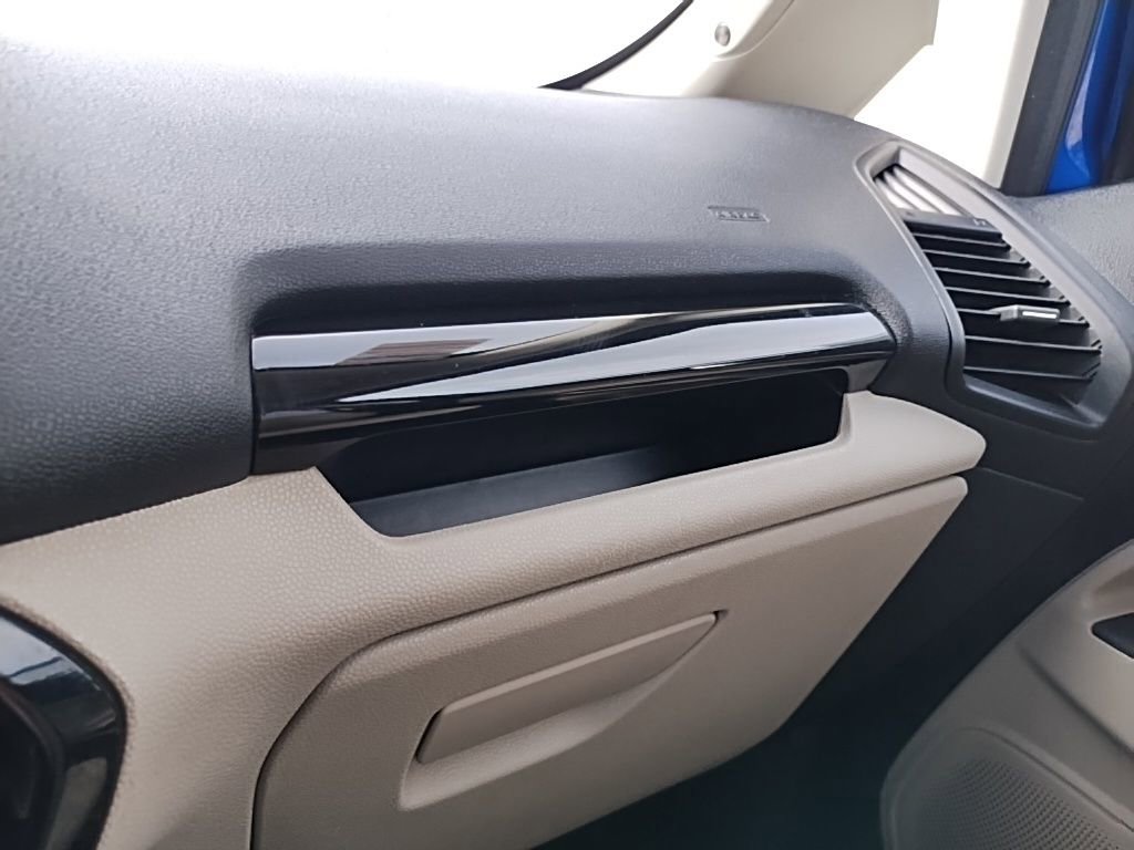 Used 2019 Ford EcoSport Titanium AWD/4WD image 39