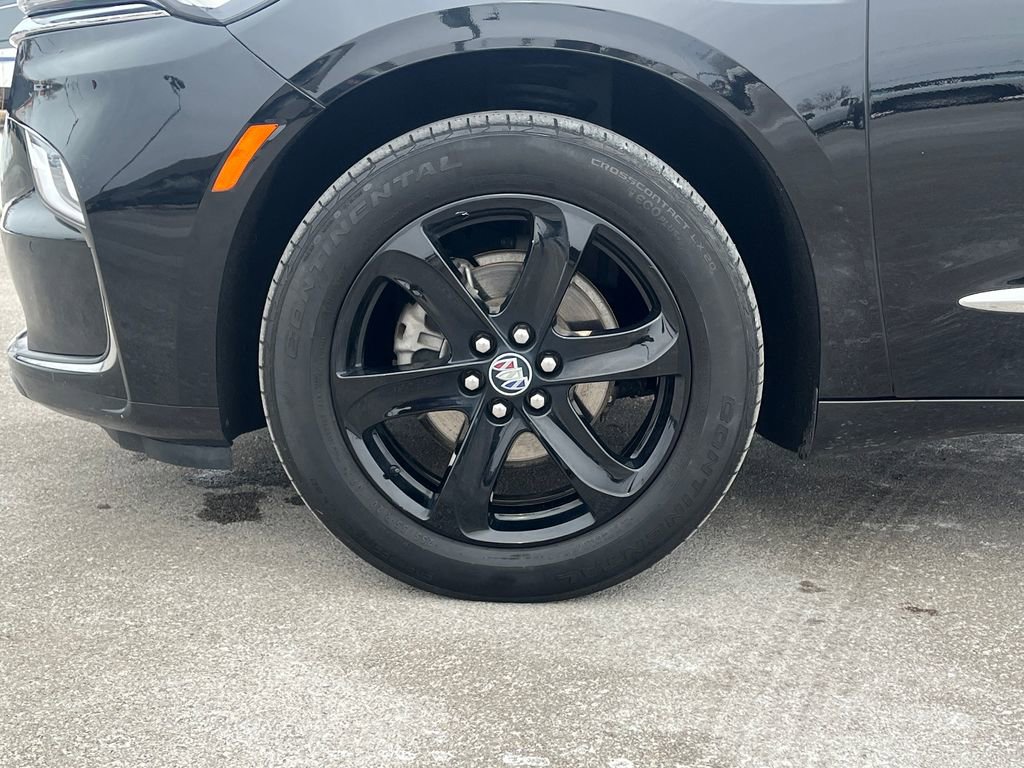 Used 2023 Buick Enclave Essence w/ Sport Touring Edition image 29