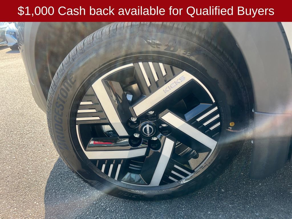 New 2026 Nissan Kicks SV w/ Cold Weather Package FWD image 30