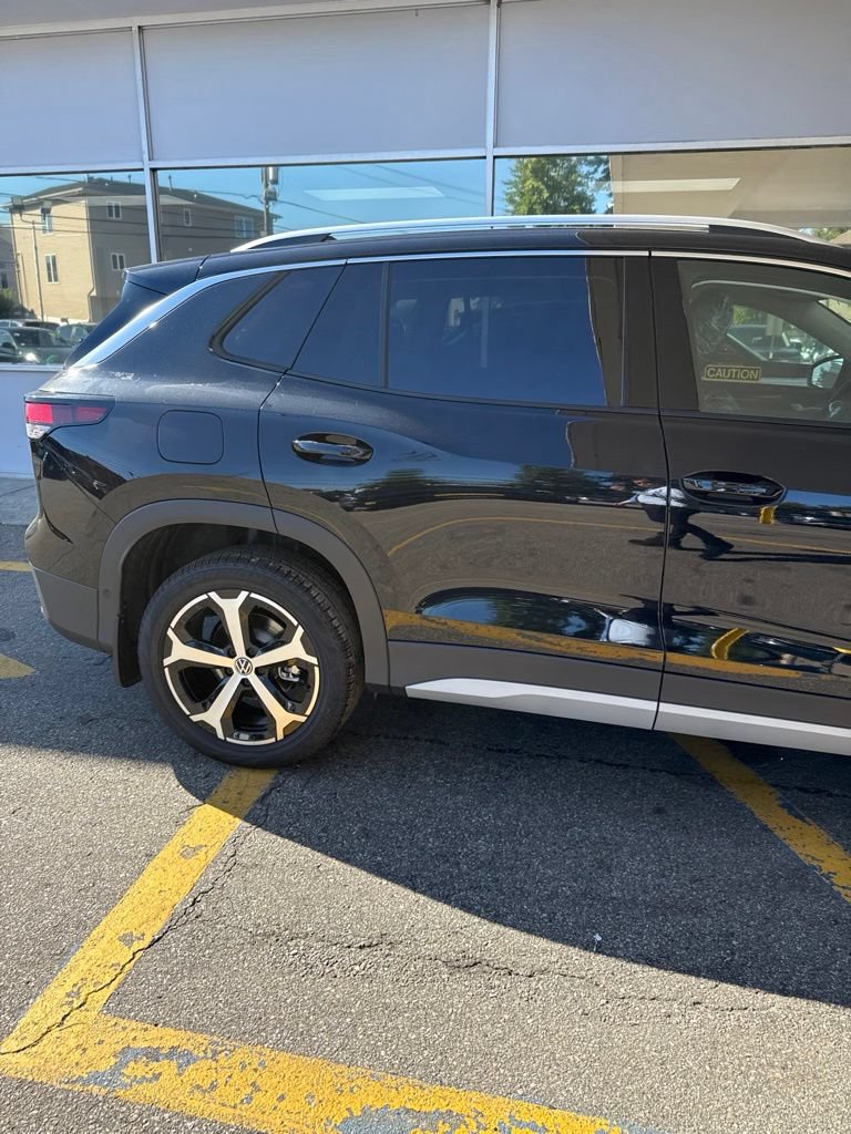 New 2026 Volkswagen Tiguan SE AWD/4WD image 9
