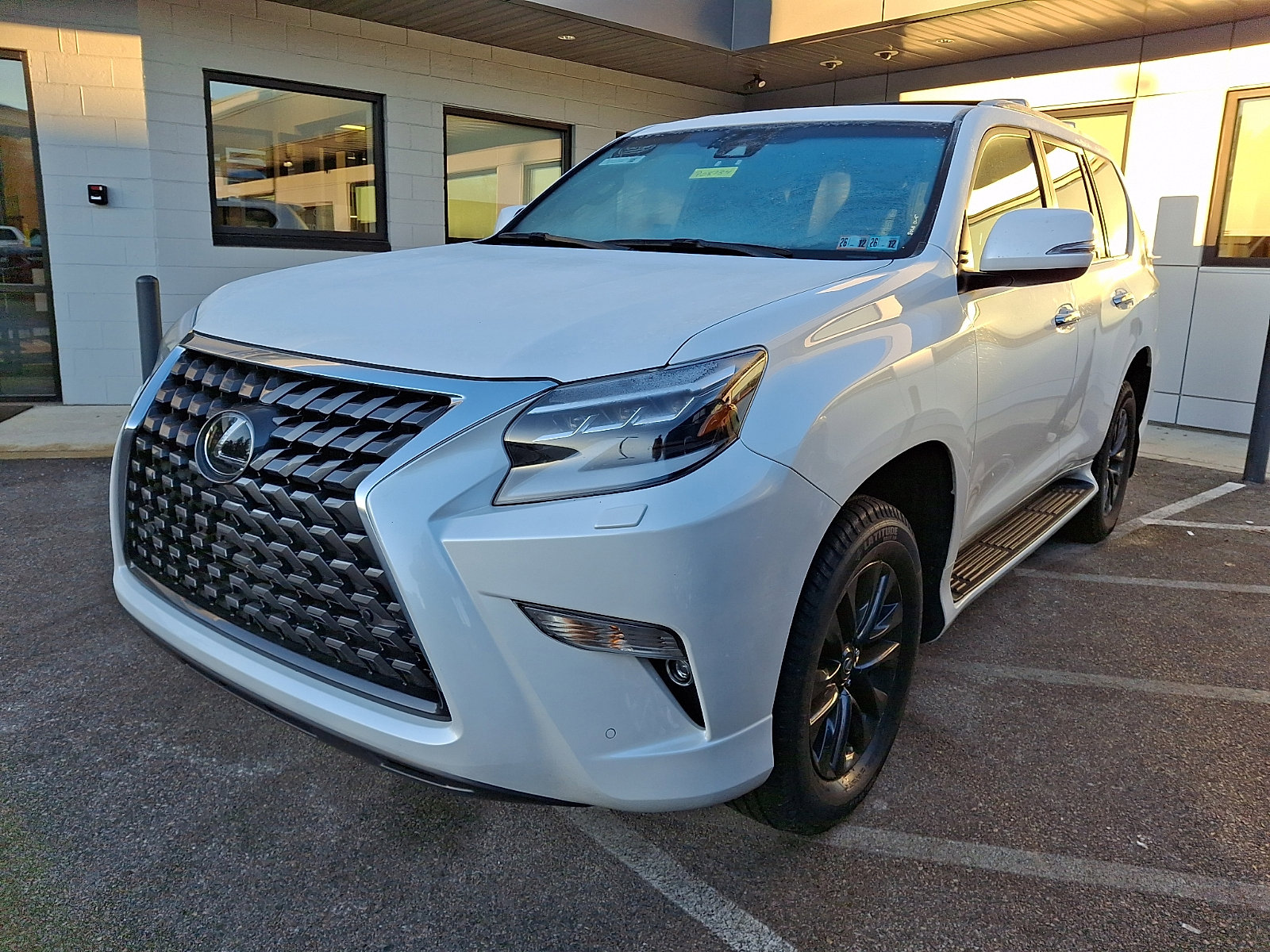 Certified 2023 Lexus GX 460 Premium image 3