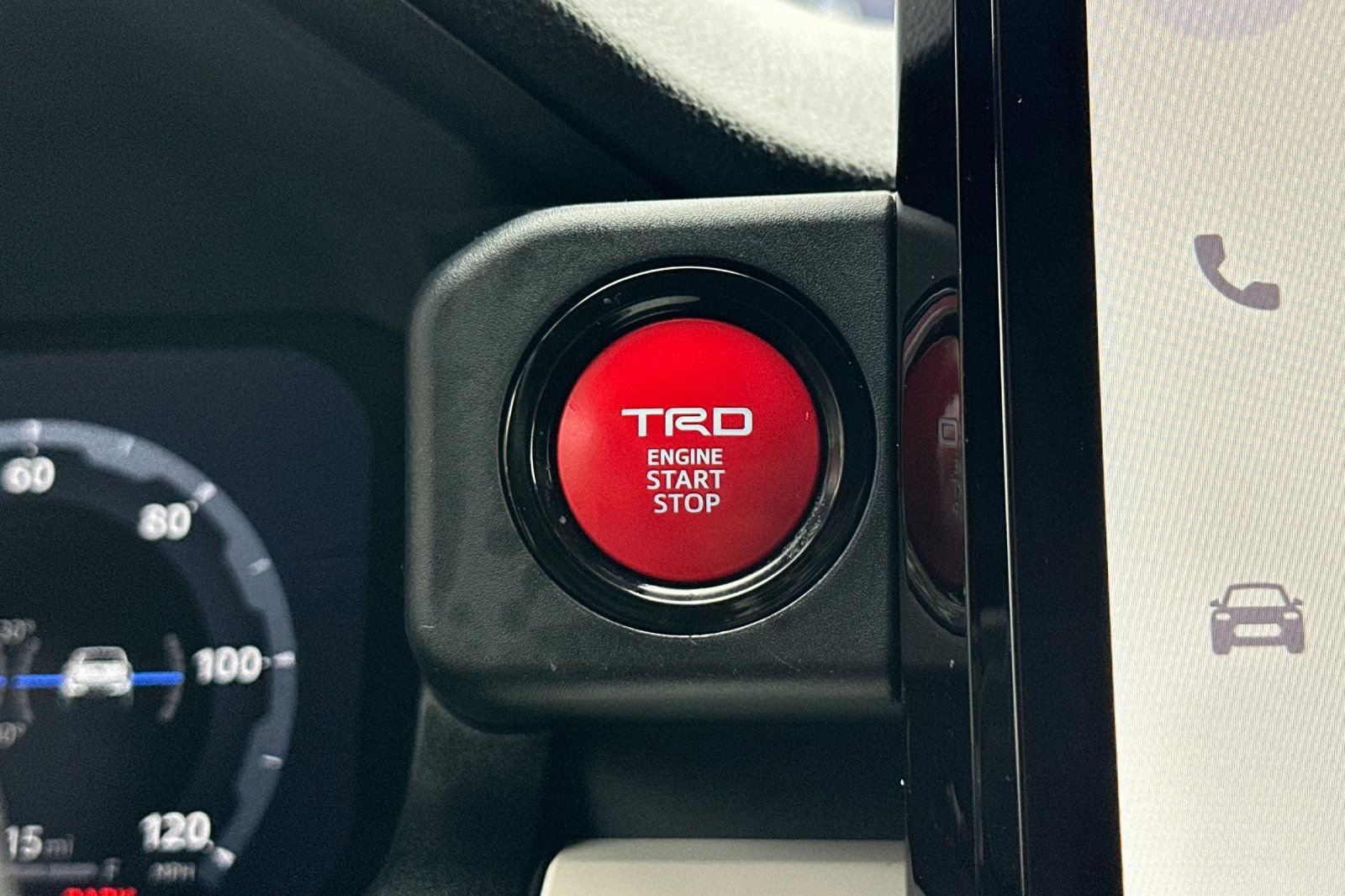 Used 2024 Toyota Tacoma TRD Sport w/ TRD Sport Upgrade Package AWD/4WD image 22