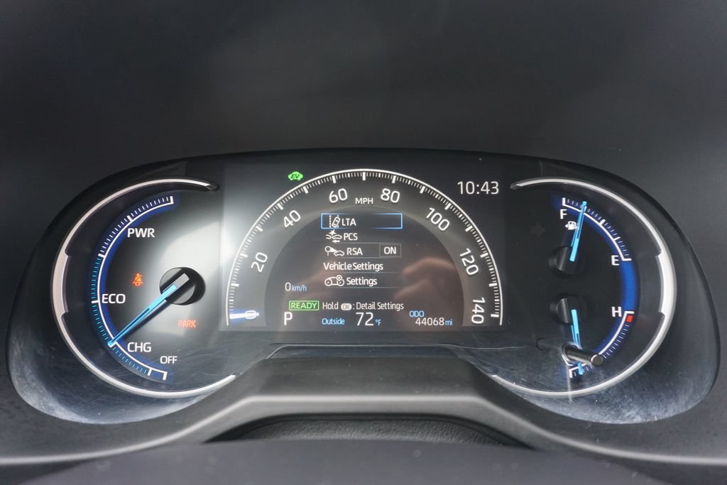 Certified 2025 Toyota RAV4 LE AWD/4WD image 5