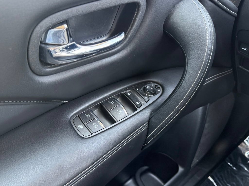 Used 2024 INFINITI QX80 Luxe RWD image 21
