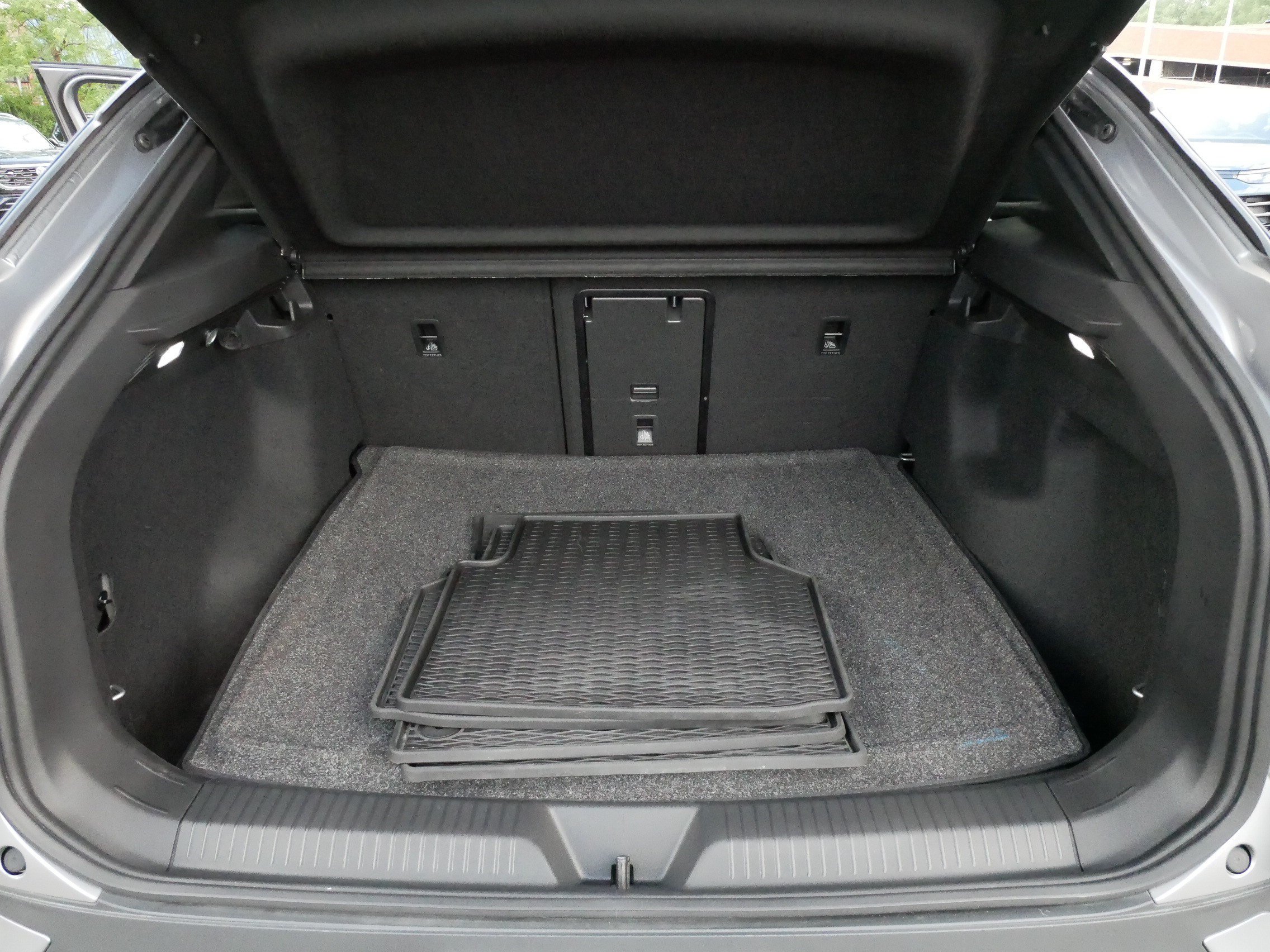 Certified 2025 Volkswagen ID.4 Pro S AWD/4WD image 18