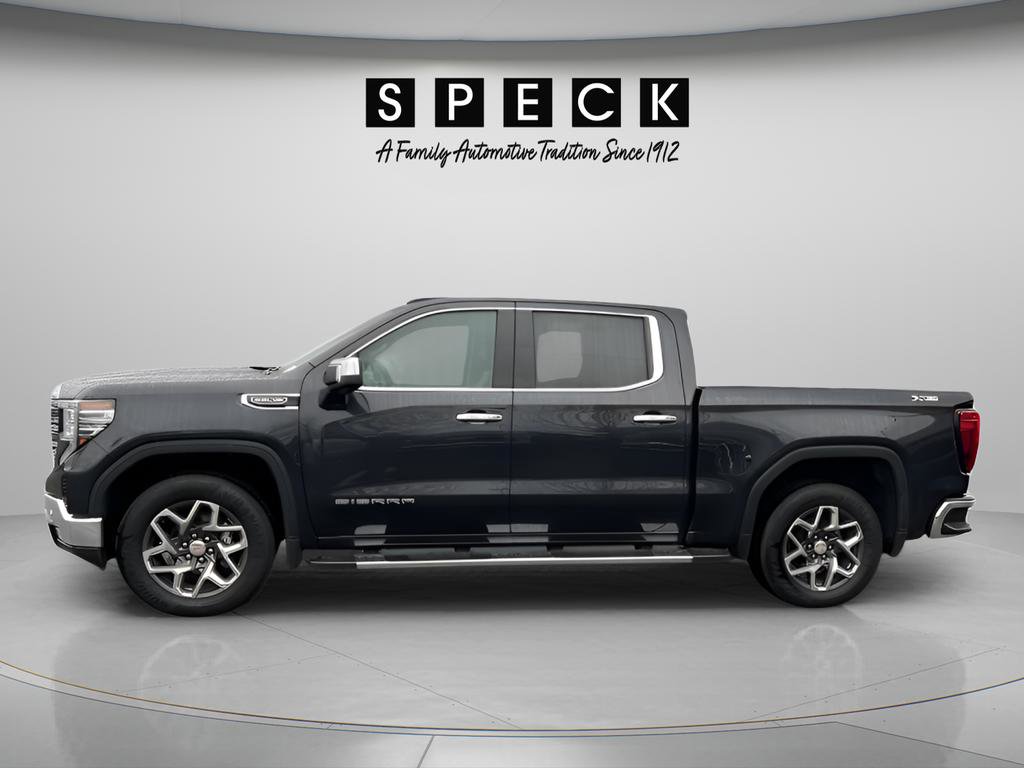 Used 2023 GMC Sierra 1500 SLT w/ SLT Premium Plus Package image 2