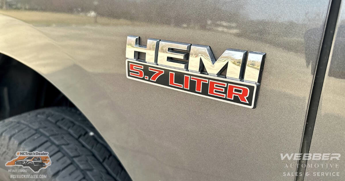 Used 2019 RAM 1500 Classic SLT w/ Luxury Group image 22